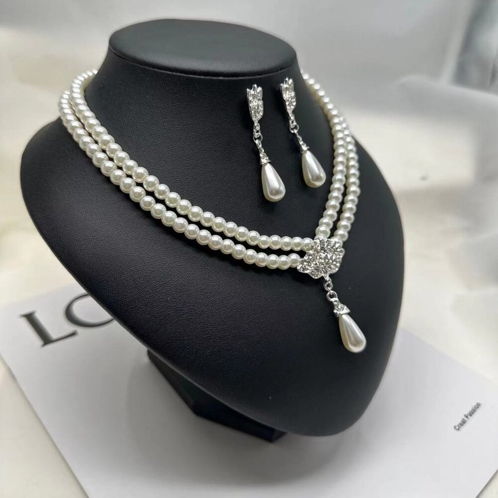 Pearl Necklace earrings set